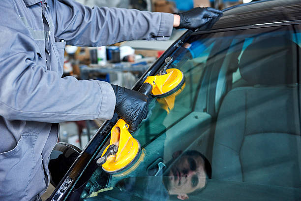 windshield and glass replacement
